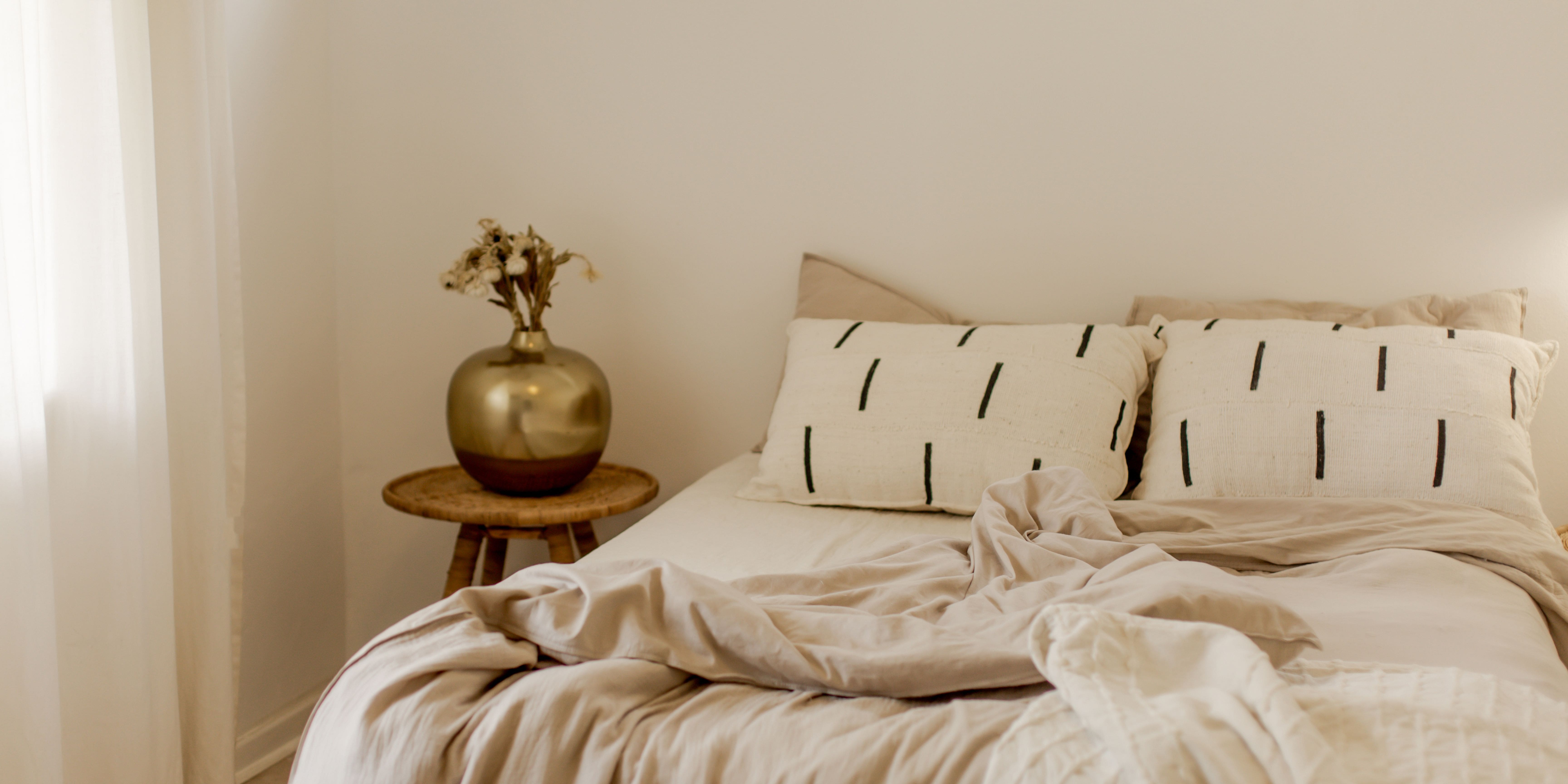 Guide : choisir le bon papier peint pour votre chambre