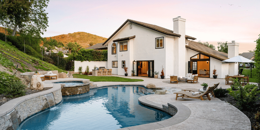 Créer une ambiance “maison de vacances” toute l’année grâce au papier peint